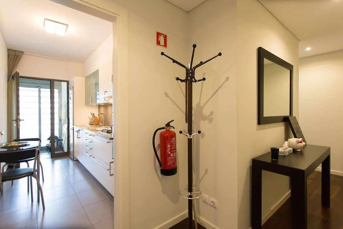 Elena'S Apartment - Nice Sea Views Φουνκάλ Πορτογαλία